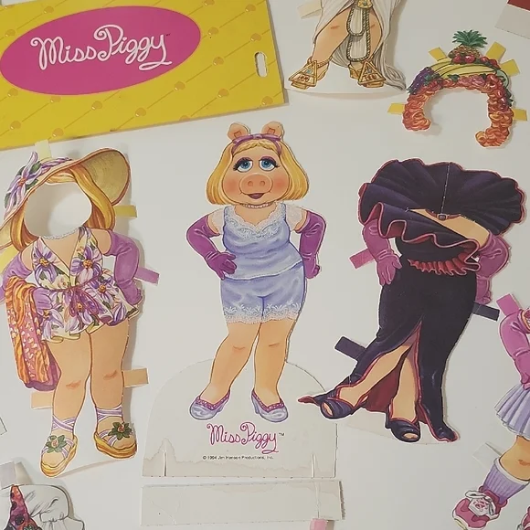 Vintage Miss Piggy Paper Doll Set 1994 - Picture 1 of 16